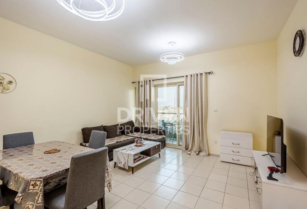 Appliances Included | Low Floor | Investment Deal